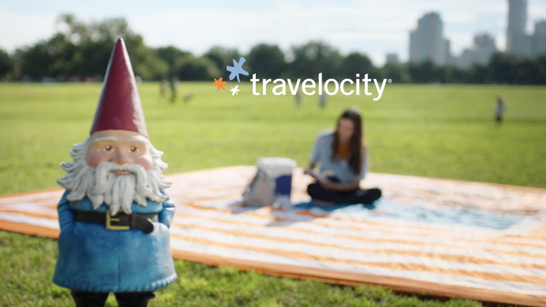 Travelocity Social Distance Blanket :30